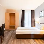 Garner Porz - Airport By Ihg Hotel