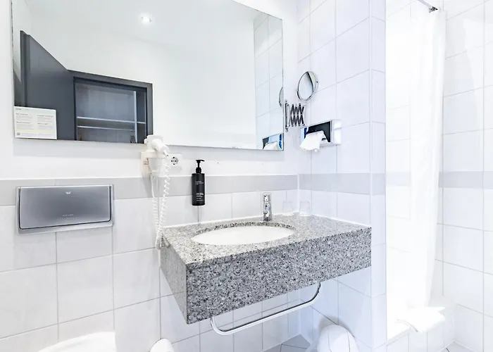 Garner Porz - Airport By Ihg Hotel 3*