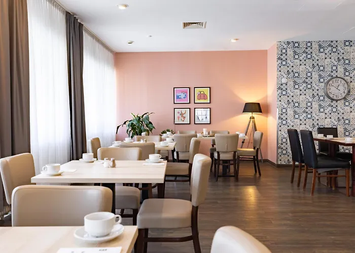 Garner Porz - Airport By Ihg 3* Colonia