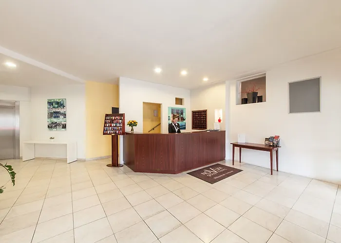 Garner Porz - Airport By Ihg