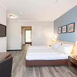 Garner Porz - Airport By Ihg