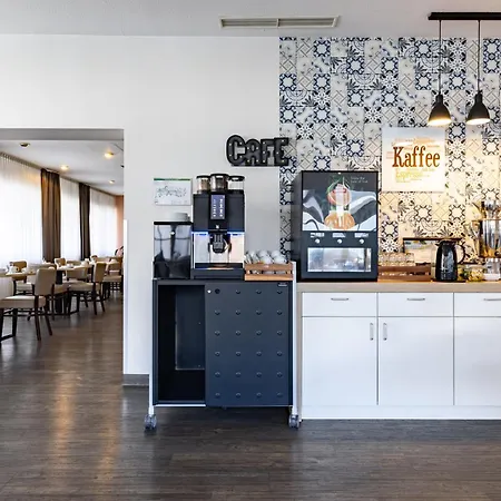 Garner Porz - Airport By Ihg 쾰른