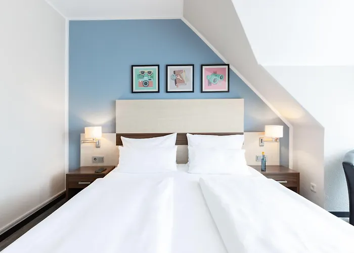 Garner Porz - Airport By Ihg Szálloda 3*