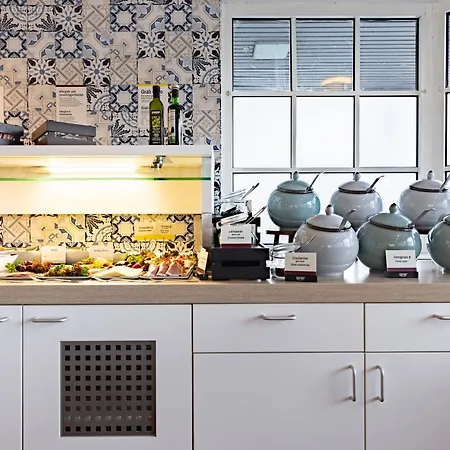 Garner Porz - Airport By Ihg فندق كولونيا