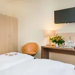 Hotel Garner Porz - Airport By Ihg 3*