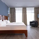 Garner Porz - Airport By Ihg Hotel