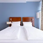 Garner Porz - Airport By Ihg Hotel Colónia