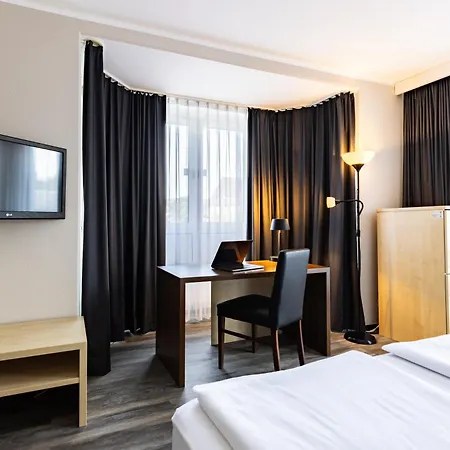 Garner Porz - Airport By Ihg